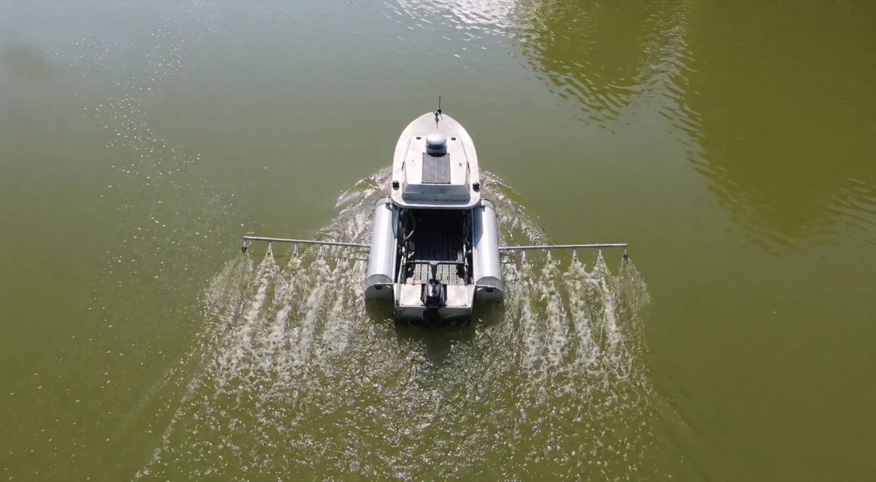 Tretmanski brod tokom rada — kontinuirana biološka razgradnja