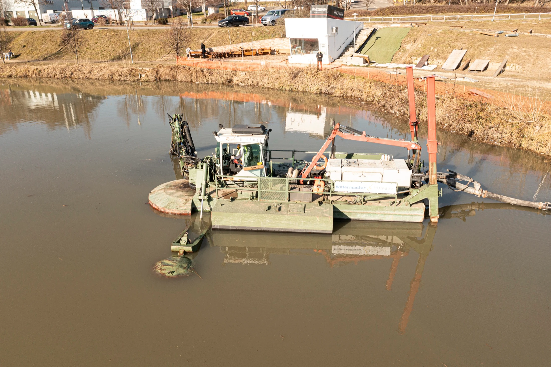 Watermaster bager za teže projekte revitalizacije